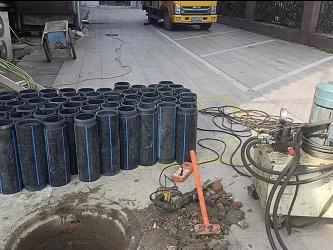 三沙PE置换管厂家 DN315置换管 非开挖管短管置换